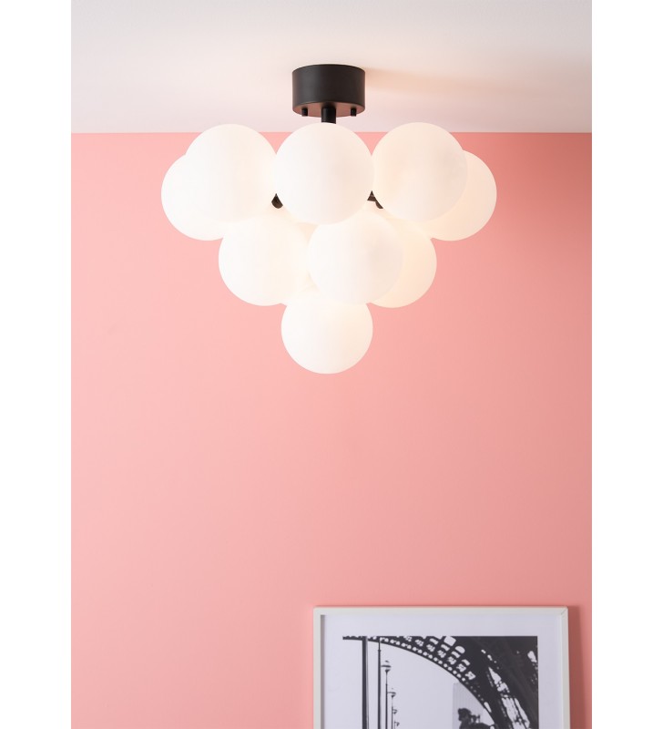 Elegancka wielopunktowa czarna lampa sufitowa Merlot białe szklane kule do salonu sypialni na korytarz